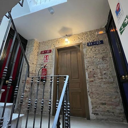 Kiwi Rooms Auto Check-In Valencia Exterior foto